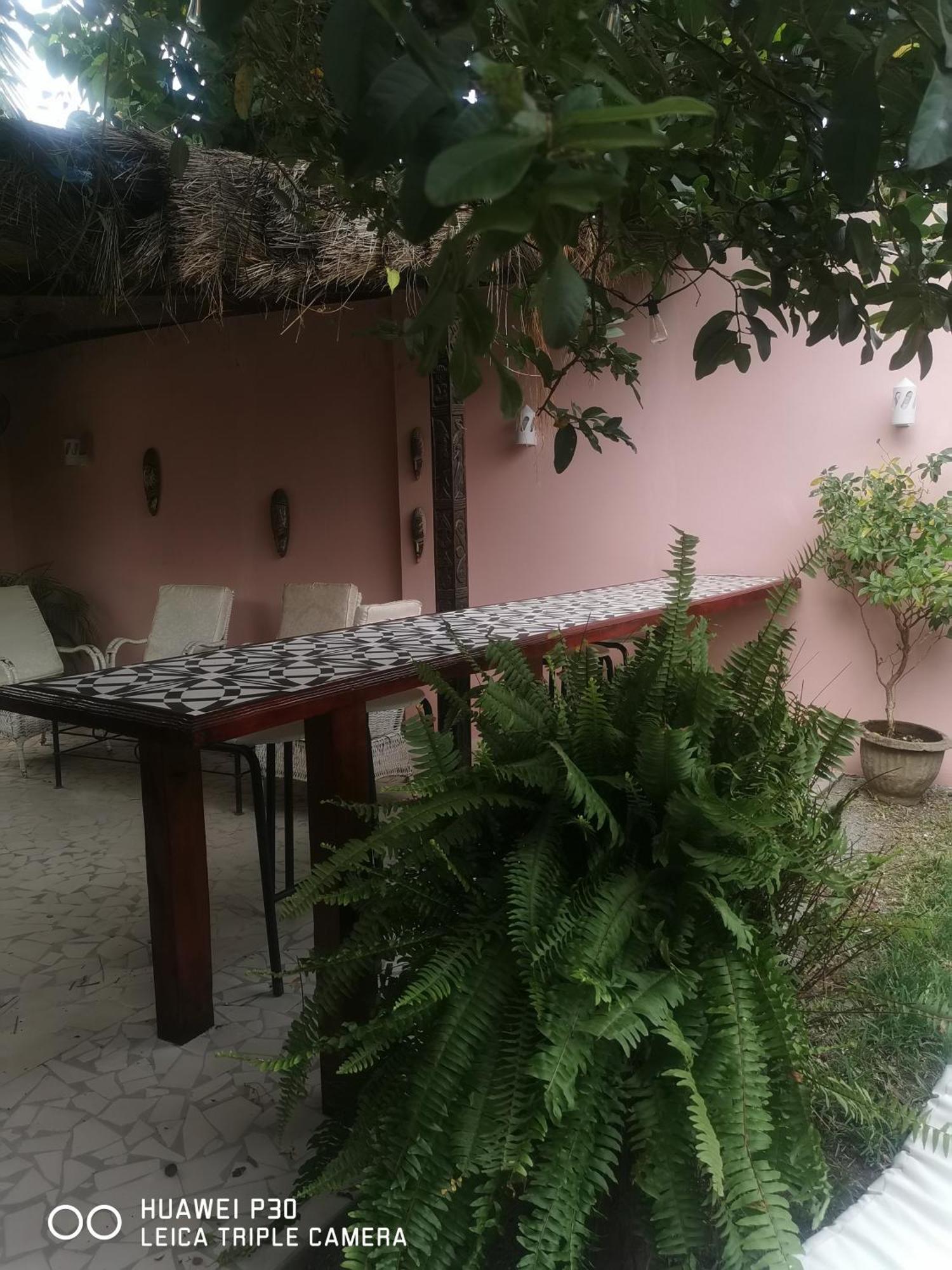 Mandinka Lodge Kololi Ngoại thất bức ảnh